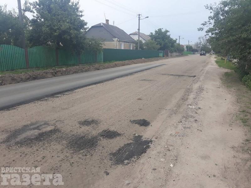 Как заасфальтировали улицу Гагарина в июле 2018 года на самом деле