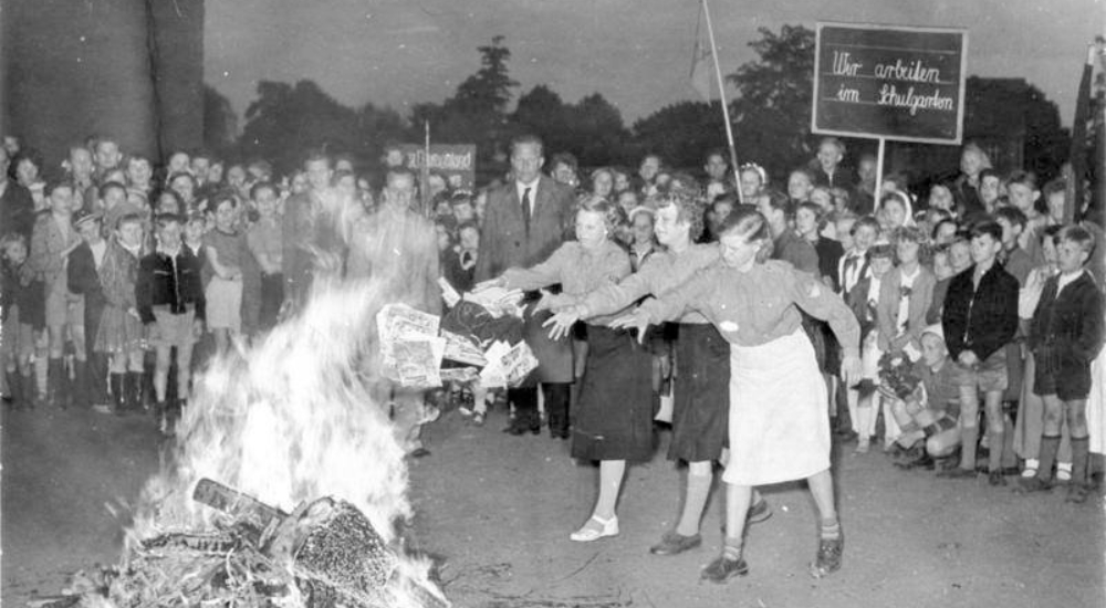 Экстремизм в книгах в Беларуси