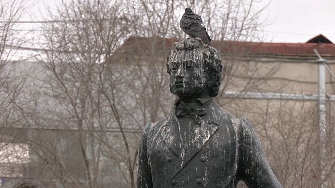 Памятник Александру Пушкину в Улaн-Удэ. Фото: Ариг Ус.