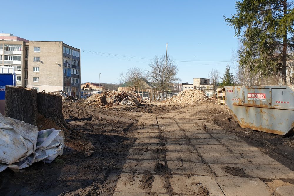 здание попало под снос