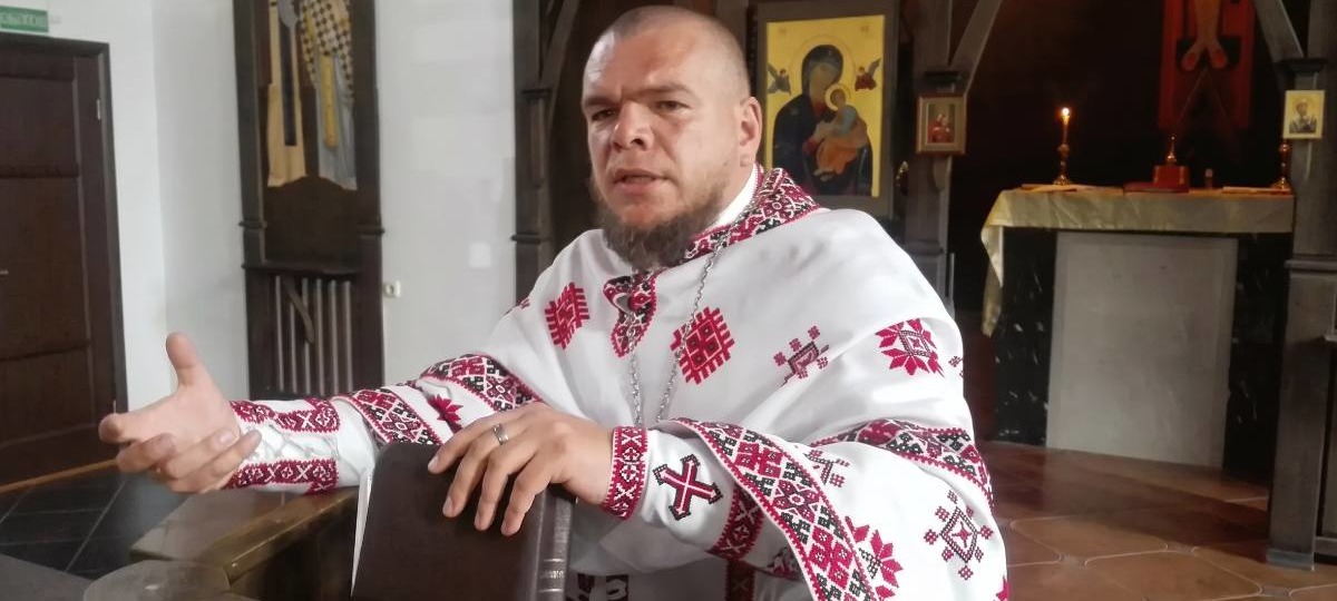 Святар Віталь Быстроў