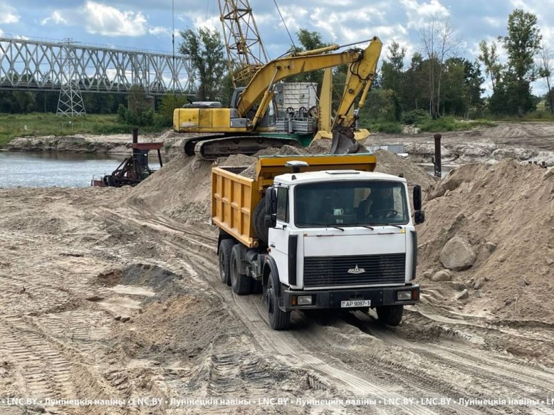 Строительство моста через Припять в Брестской области